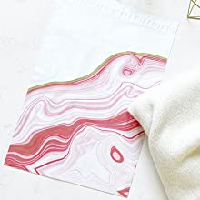 encarregado do envio da correspondência poli cor-de-rosa da ágata e do ouro