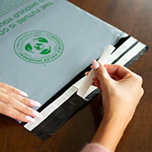 encarregados do envio da correspondência reciclados